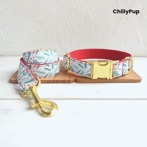 Dog collar and Lead set with Christmas pattern on a wooden board, branded 'ChillyPup'.